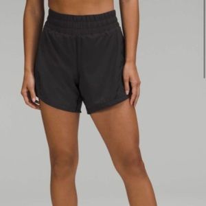 Lululemon Track That High-Rise Lined Short 5" Black size 8